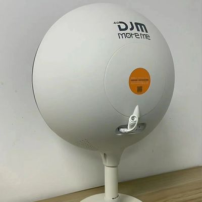 2.5kg Skin Care Analysis Machine Portable 7200K Skin Analysis Equipment With Magnifying Lamp